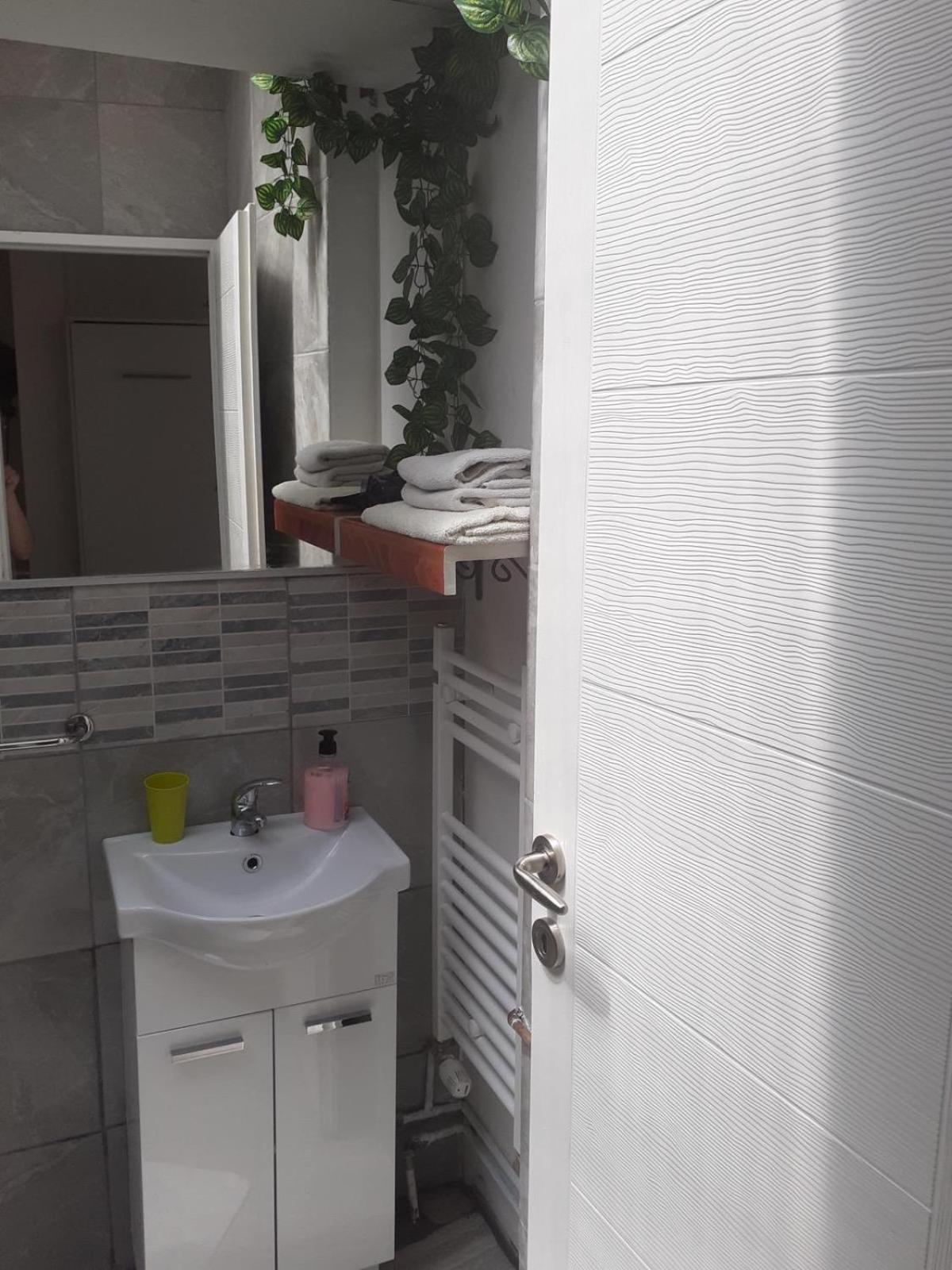 Apartmani Zaara SJJ Exterior foto